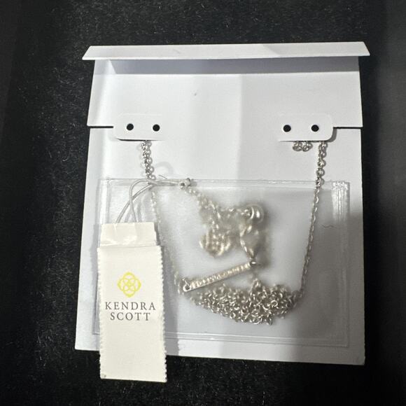 Kendra Scott Letter "X" Disc Pendant Necklace Rhodium Black Mother-Of-Pearl - Picture 3 of 7